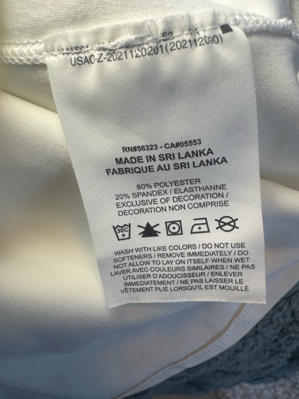Nike White Short Sleeve Crop Tee - Picture 6 of 7